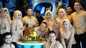 Pesan Nasi Tumpeng Kuning