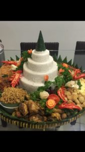 Pesan Nasi Tumpeng di Cilincing