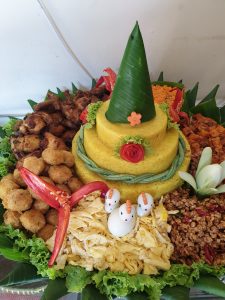 Pesan Nasi Tumpeng di Kebayoran