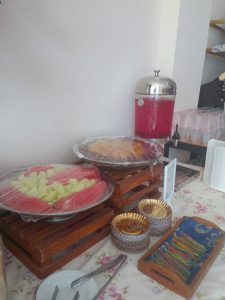 Pesan Prasmanan di Rawalumbu