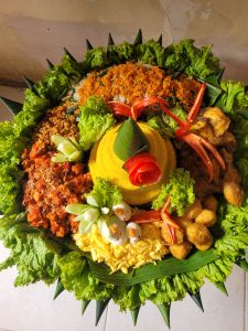 Pesan Nasi Tumpeng di Tebet Barat