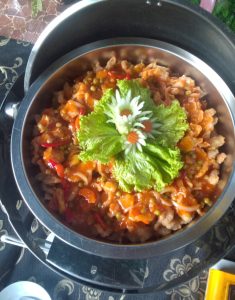 Pesan Prasmanan di Pondok Gede