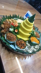 Pesan Nasi Tumpeng 20 Orang