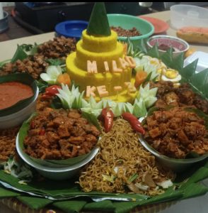 Pesan Nasi Tumpeng 30 Orang